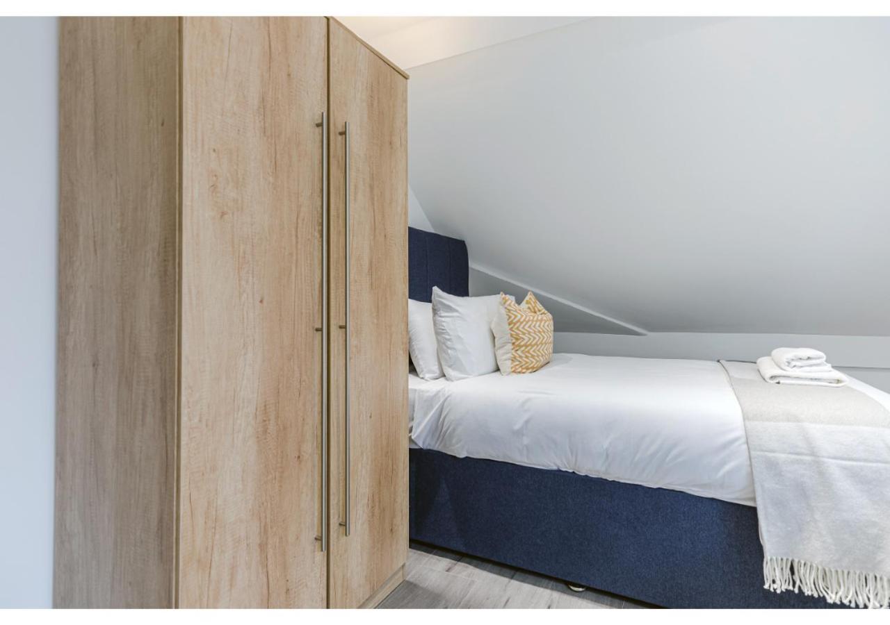 Cozy And Stylish 2 Bedroom Flat In Greater Лондон Экстерьер фото
